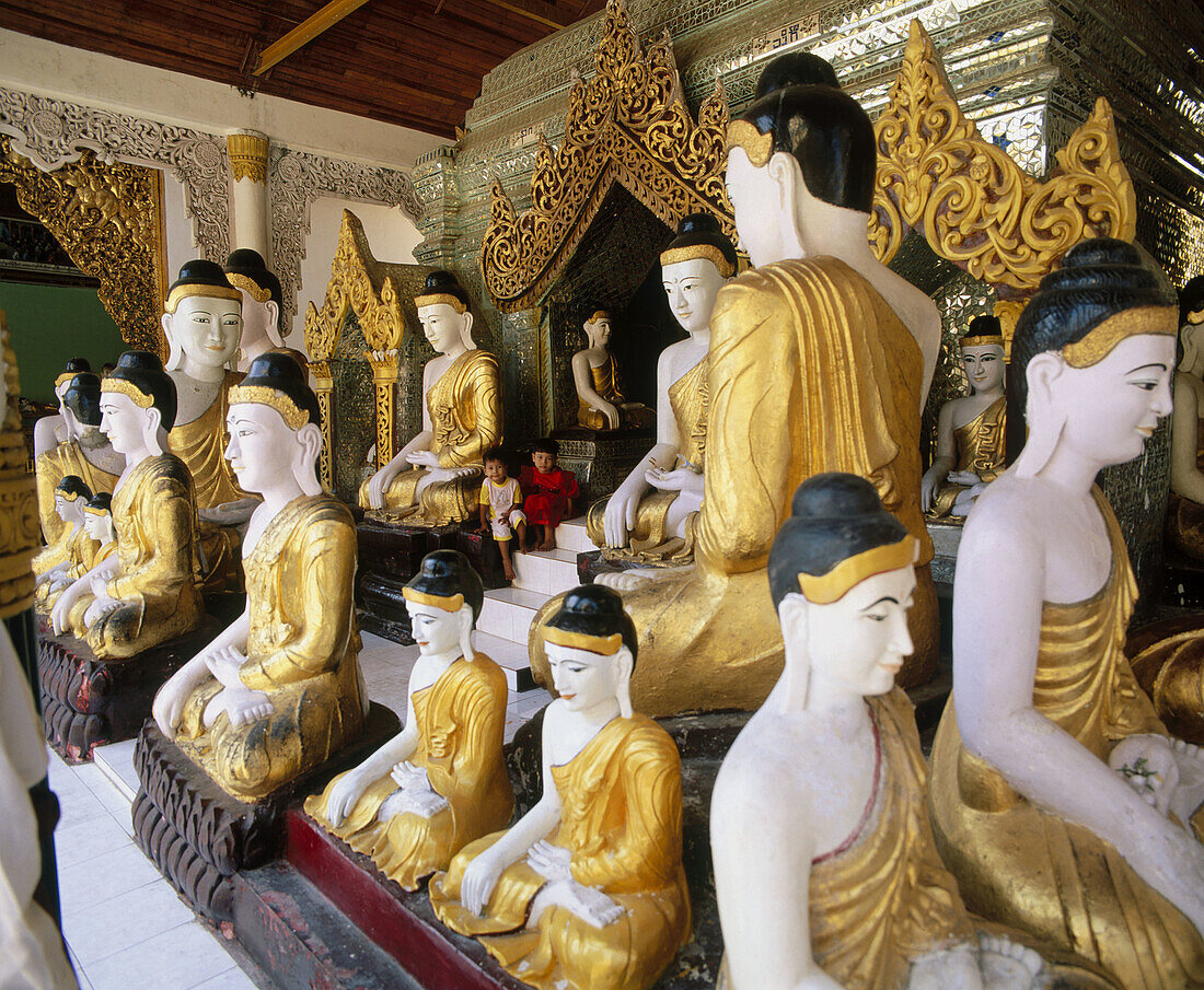 Shwedagon pagoda. Yangoon. Myanmar