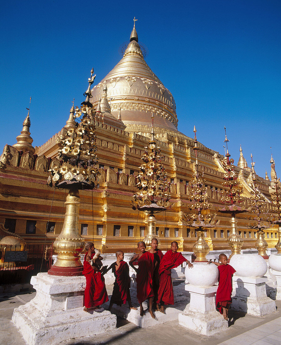 Shwezigon Pagoda. Bagan. Myanmar (Burma)