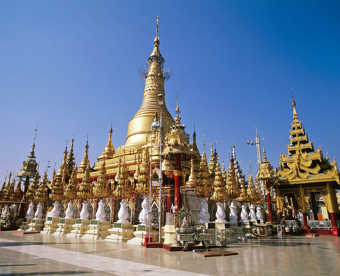 Shwesandaw pagoda. Pyay. Myanmar