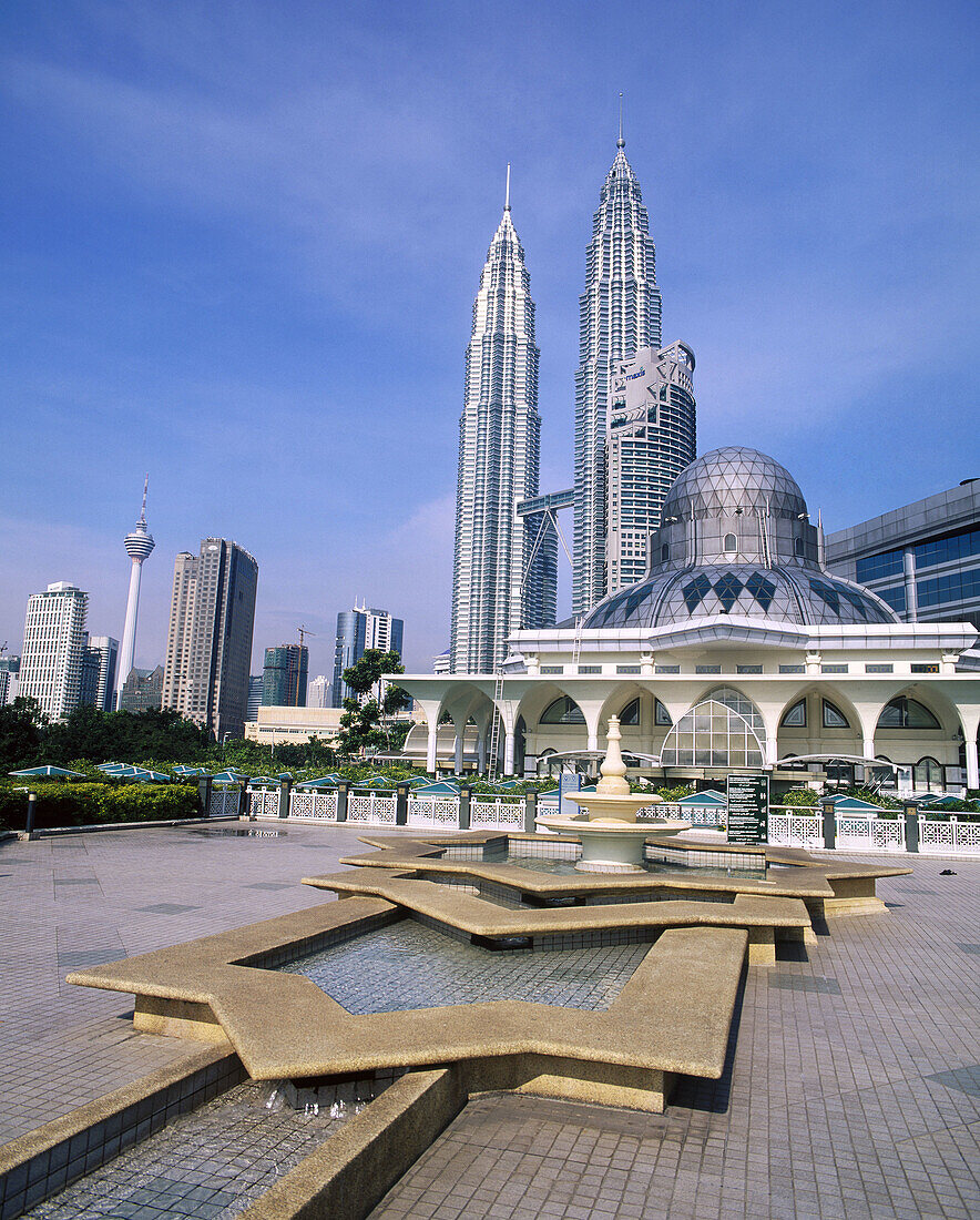 Mosque and Petronas Twin Towers. Kuala Lumpur. Malaysia