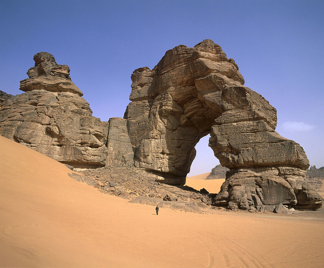 Natural arch, Jebel Acacus. Southern Lybia