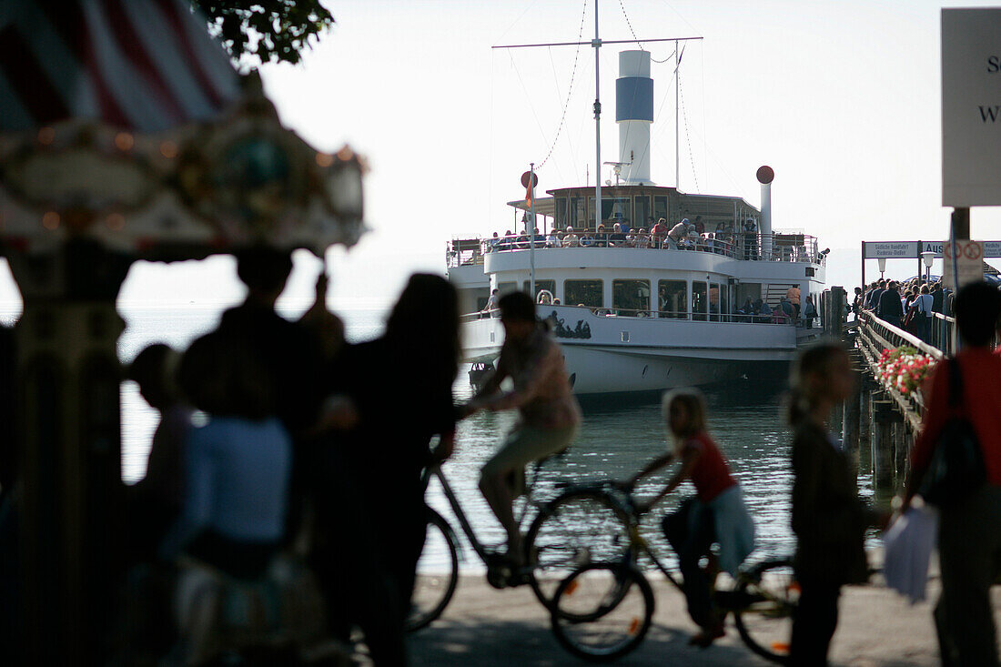 Excursion boat at jetty, Tutzing, Lake Starnberg, Bavaria, Germany