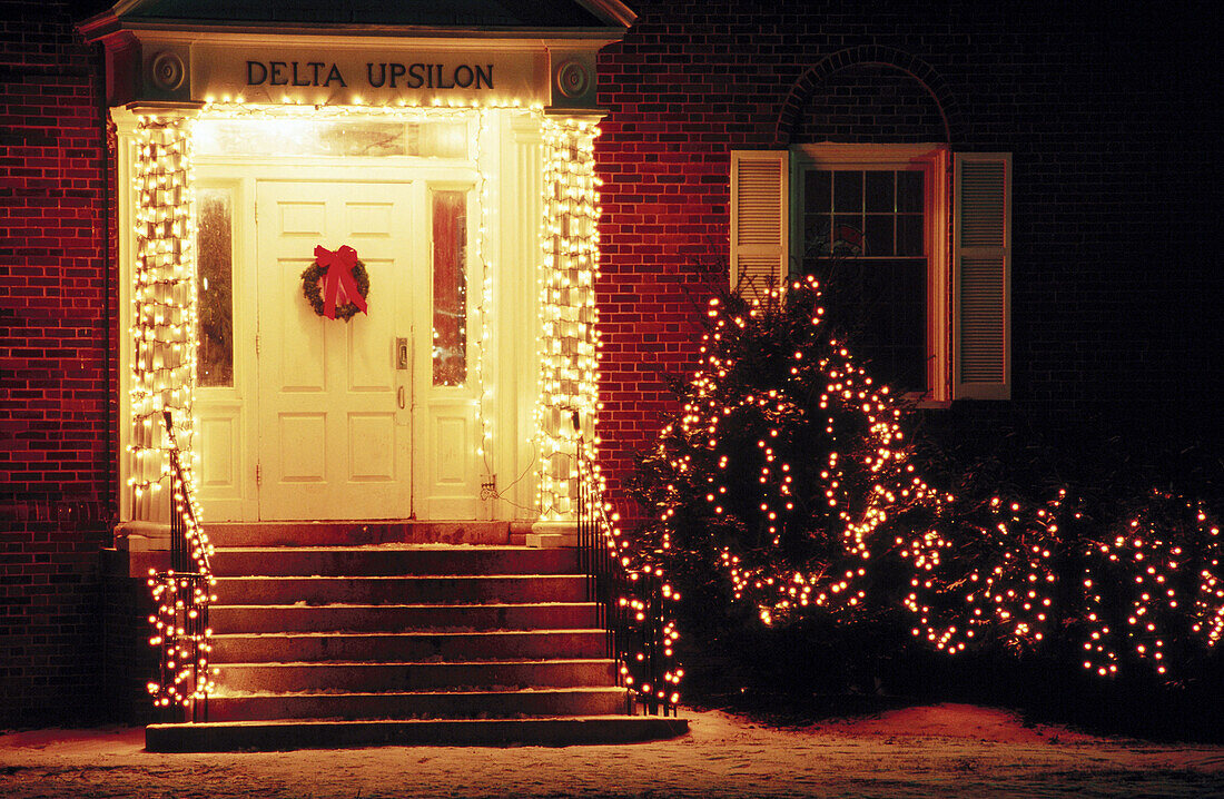 Delta Upsilon Fraternity House with Christmas lights