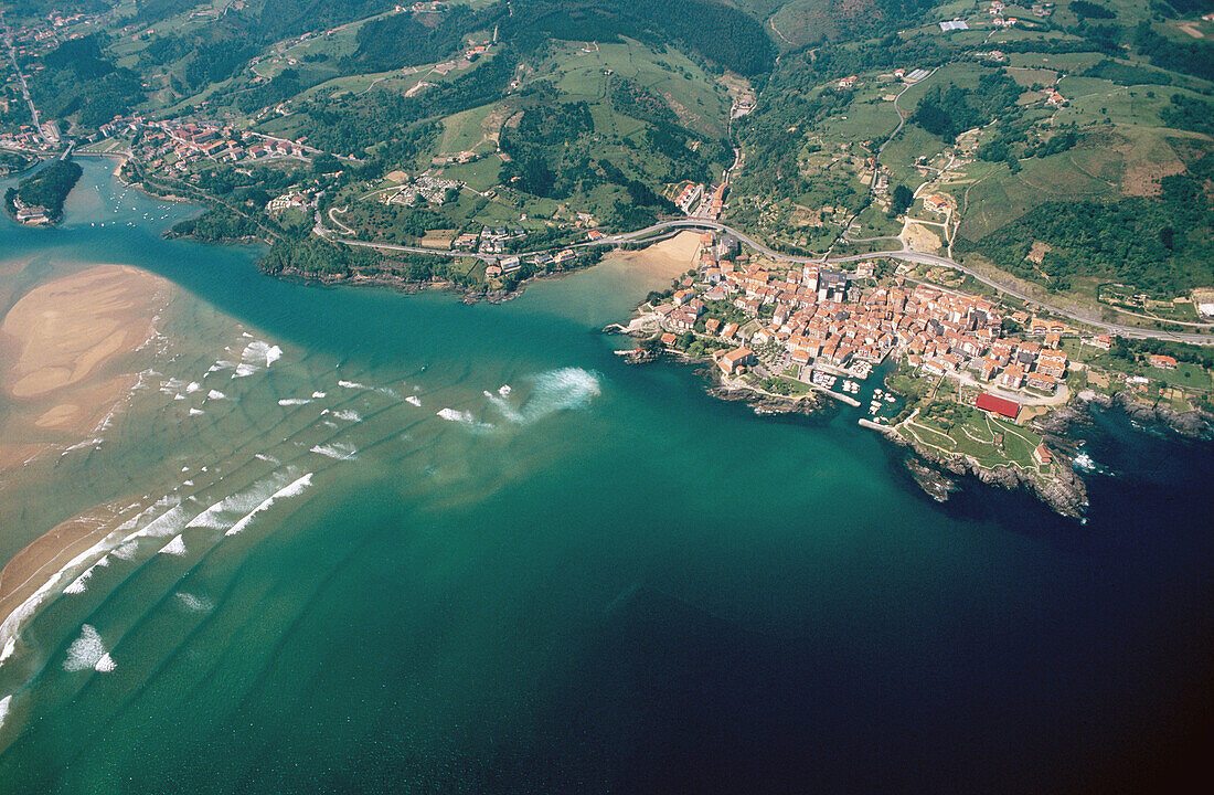 Biosphere reserve of Urdaibai. Mundaka. Vizcaya. Euskadi. Spain.