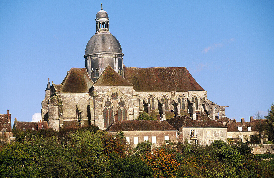 Saint-Quiriace church. Upper town. Provins. France