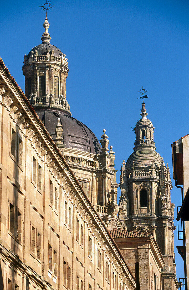 Universidad Pontificia (Pontifical University) and La Clerecía (18ht Century baroque Jesuit monastery). Salamanca. Spain