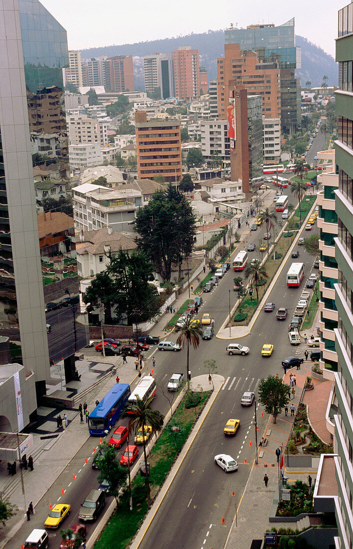 Avenida 12 de octubre. Quito. Ecuador