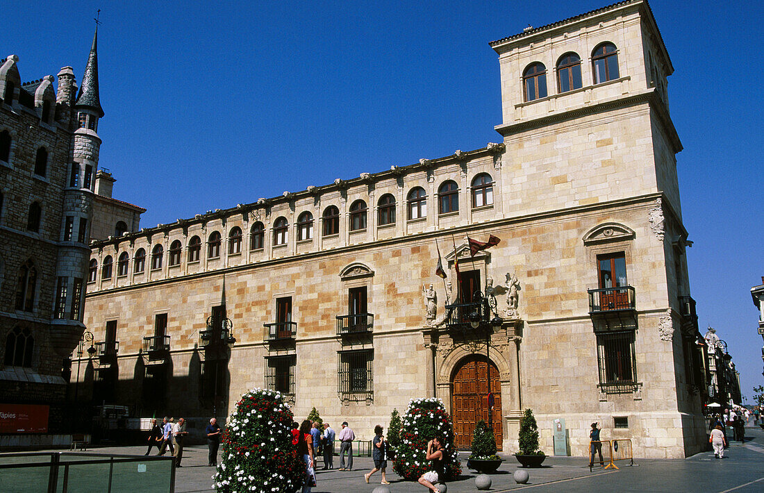 Palacio de los Guzmanes (seat of the Diputacion Provincial de Leon). Leon. Castilla-Leon. Spain