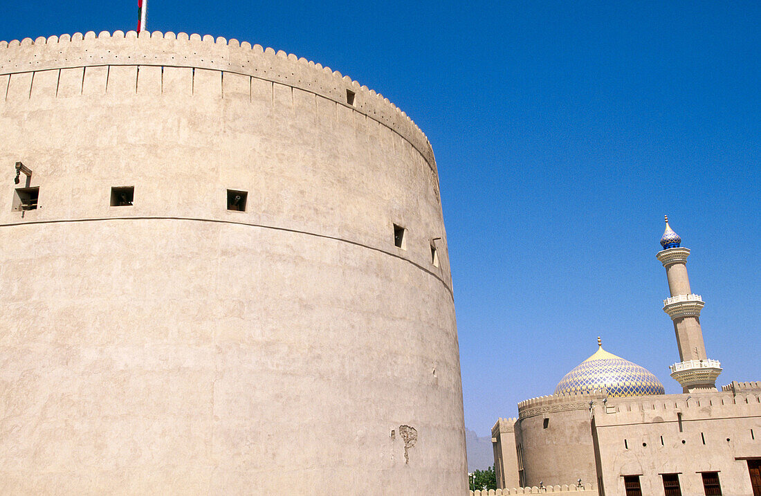 Fort of Sultan Bin Said (18th Century) and mosque. Nizwa. Sultanate of Oman. Middle East