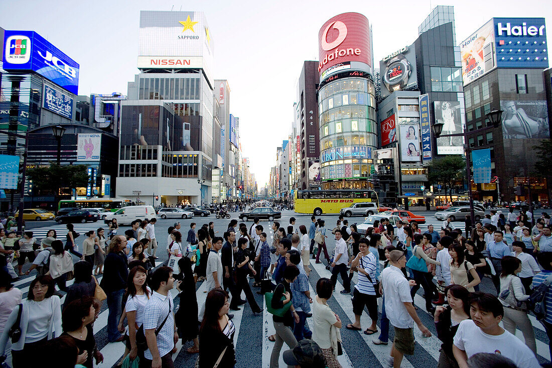 Central Avenue, Ginza district, Tokyo. Japan