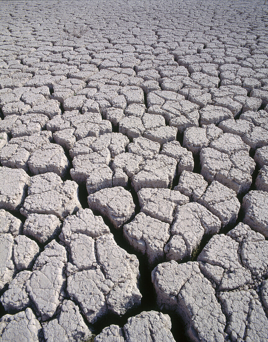 Drought. Iznájar reservoir. Spain