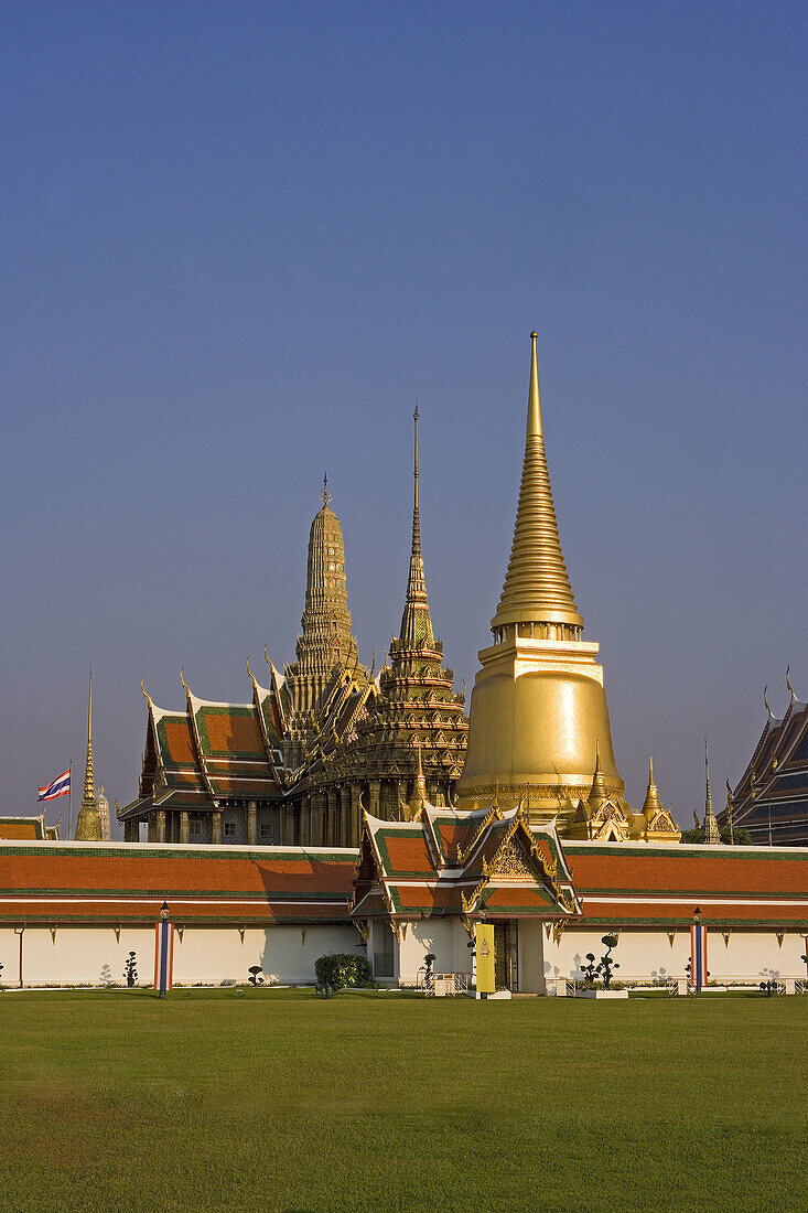 The Grand Palace. Bangkok City. Thailand. January 2007.