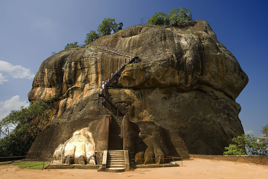 The Ancient Cities (W.H.). Sigiriya City. The Rock Fortress. Sri Lanka. April 2007.