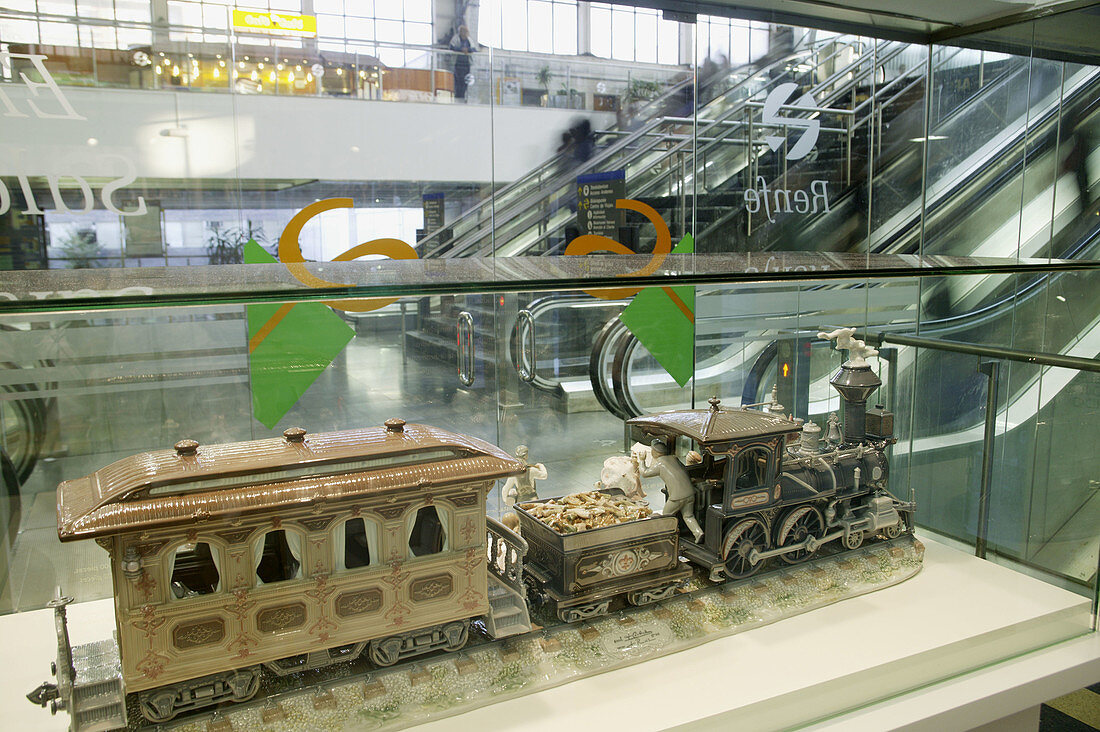 Lladró pottery. Piece representing a train. Bilbao railway station. Basque Country. Spain