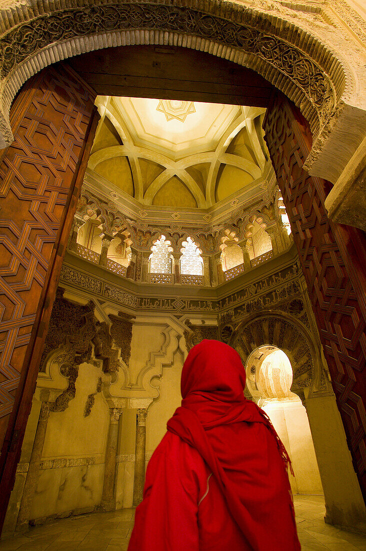 Inside of Oratory with Mihrab. XIth century. Islamic Palace, Aljafería Palace. Zaragoza. Aragon. Spain.