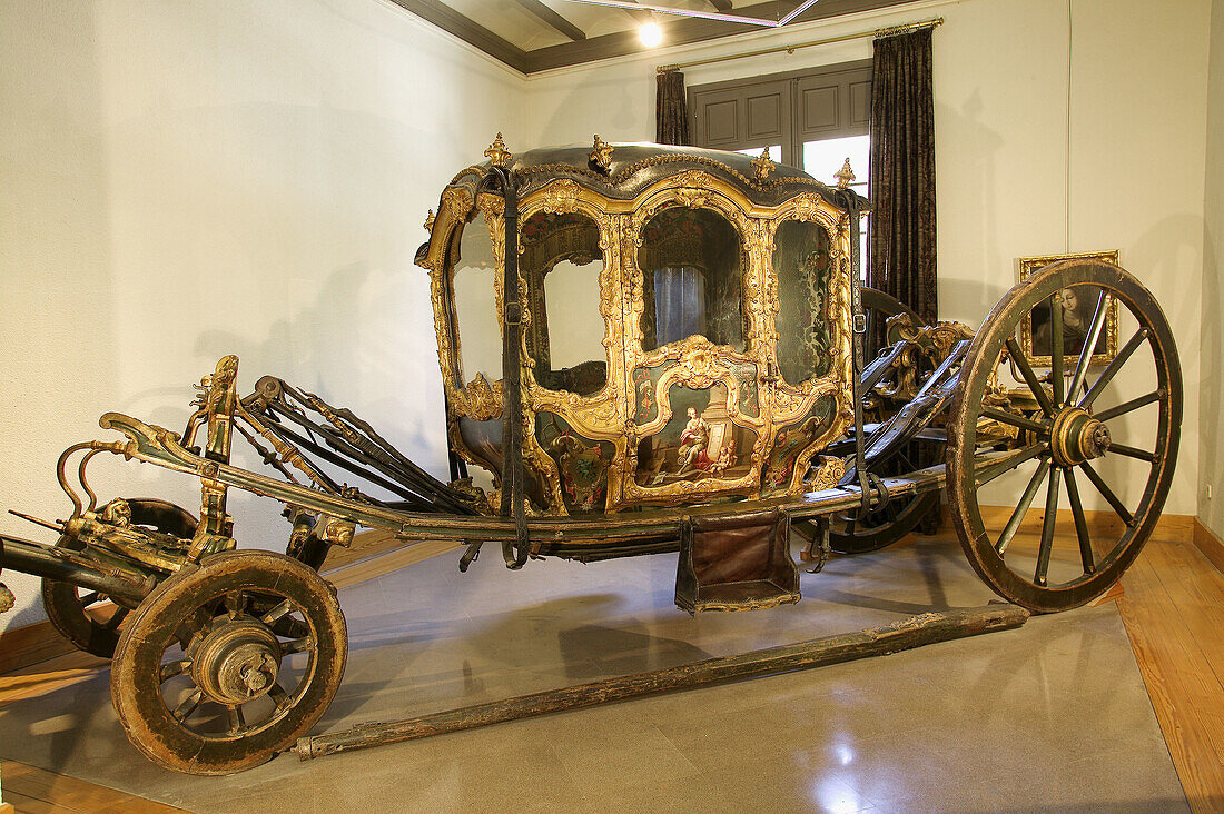 Carriage (berlina). XVIIIth century. Baroque rococo style, from the Marqueses de San Adrián and Castelfuerte and placed in Palace Marqués de Huarte. Tudela. Navarra. Spain.