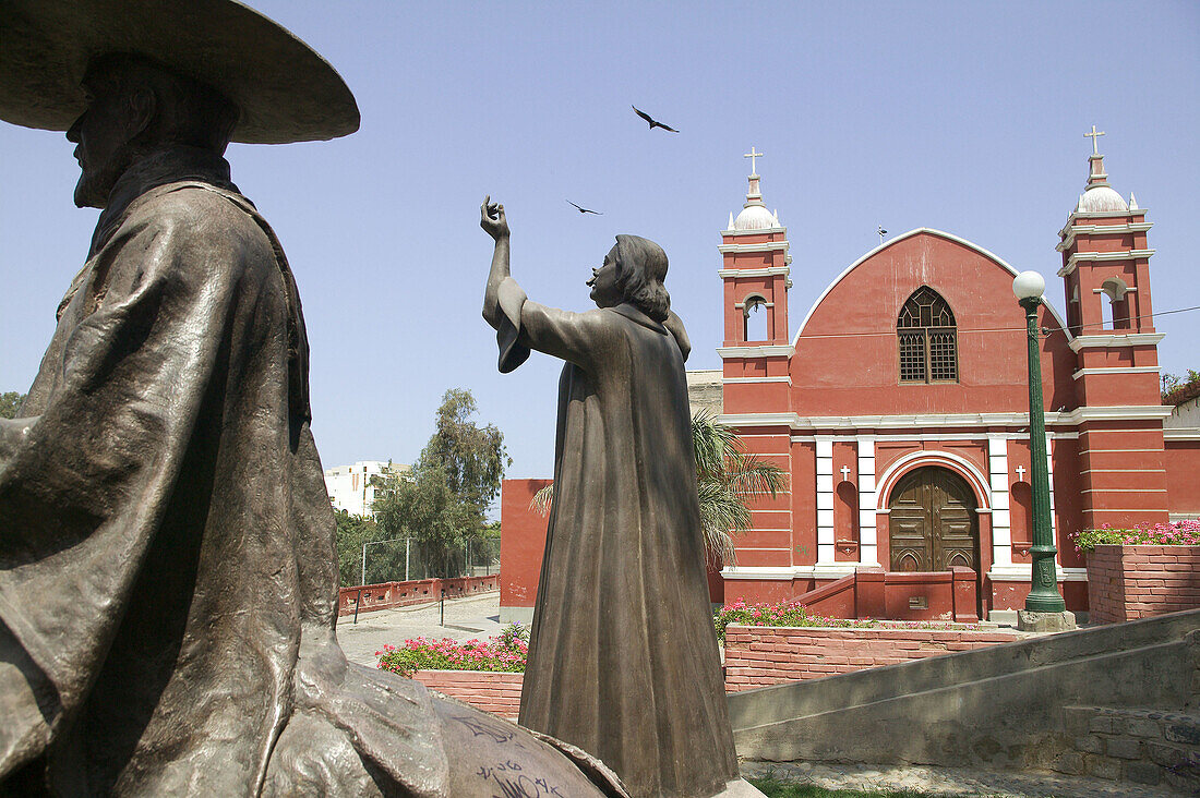 Monument to Chabuca Granda and Iglesia La Ermita. Barranco. Lima. Perú.