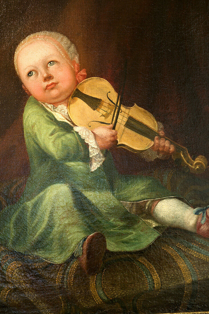 Leopold Alois Pantaleon von Berchtold zu Sonnenburg as a child (oil on canvas, 18th century), portrait of Mozart s nephew in Mozart s birthplace, Salzburg. Austria