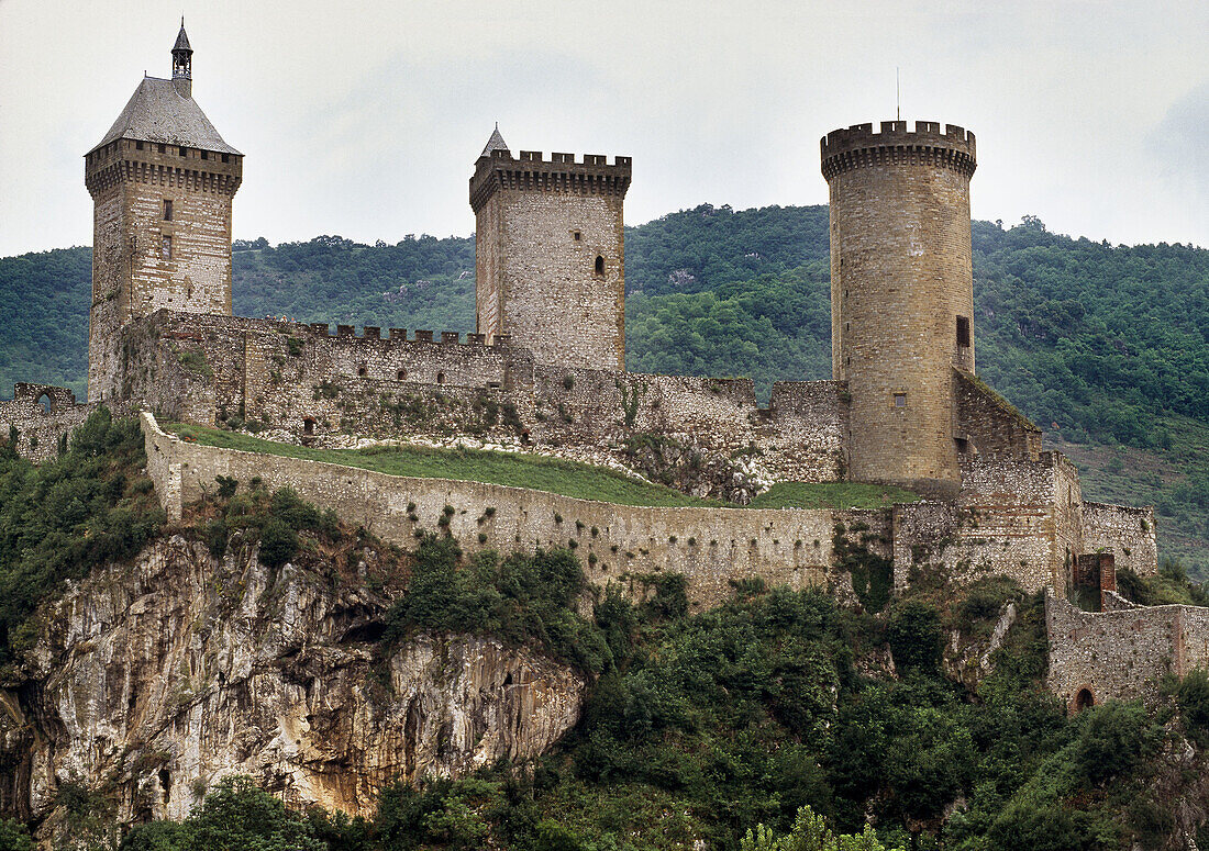 Château de Foix. Ariège. Midi Pyrénées. France