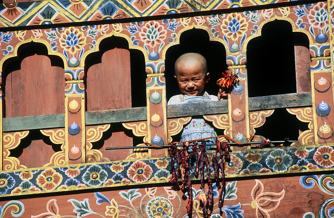 Child. Tongsa. Bhutan.