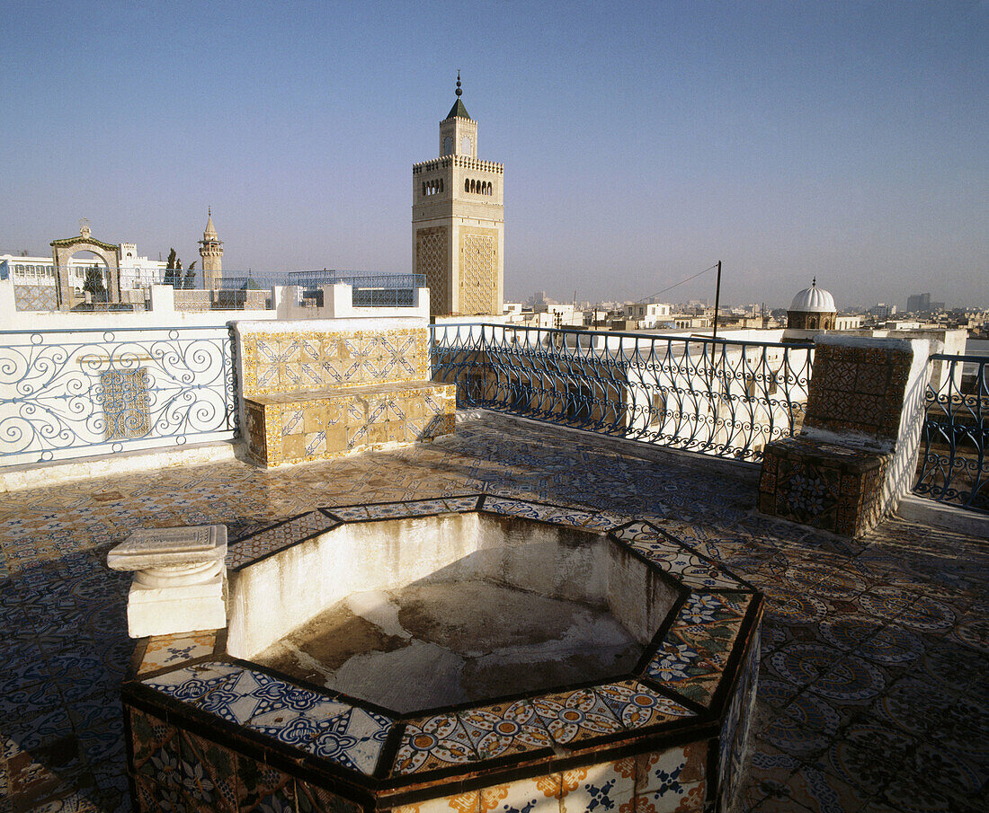 Minaret belongs to Ez-Zitouna mosque. Medina. Tunis, Tunisia
