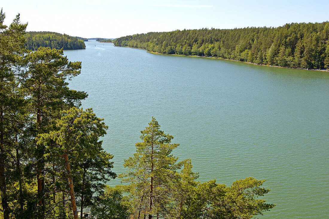 Day tour cruise into the Turku archipelago from Turku to Nauvo. Finland