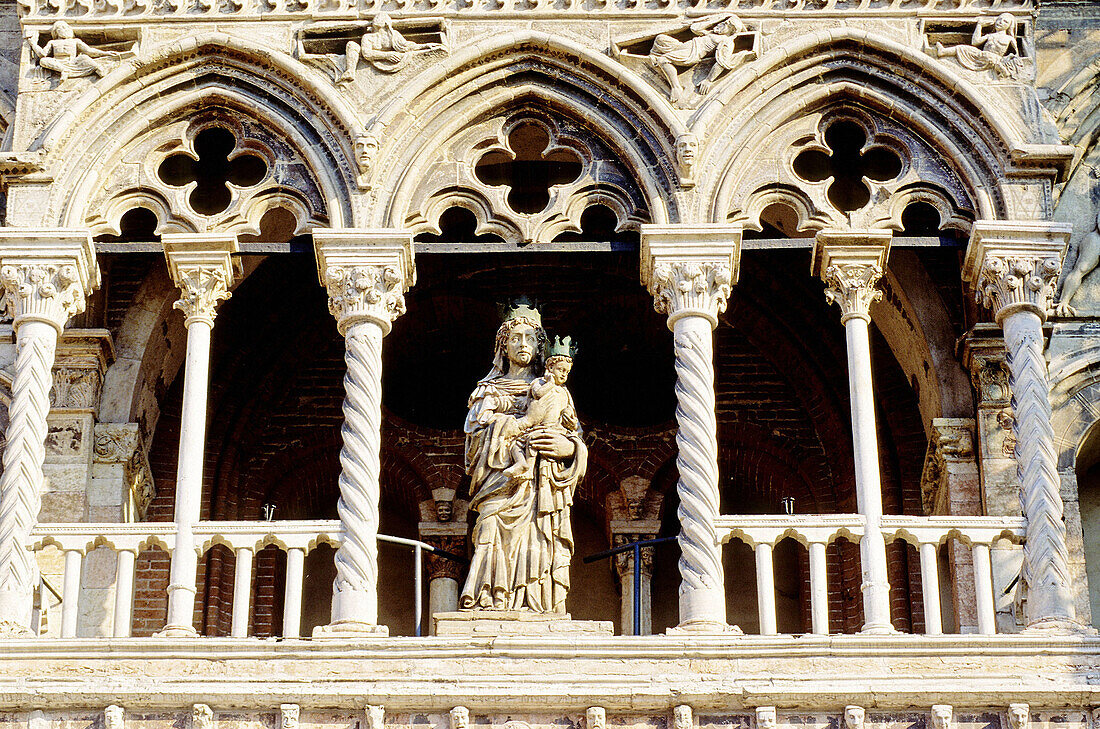 The cathedral (duomo). City of Ferrara. Emilia-Romagna. Italy