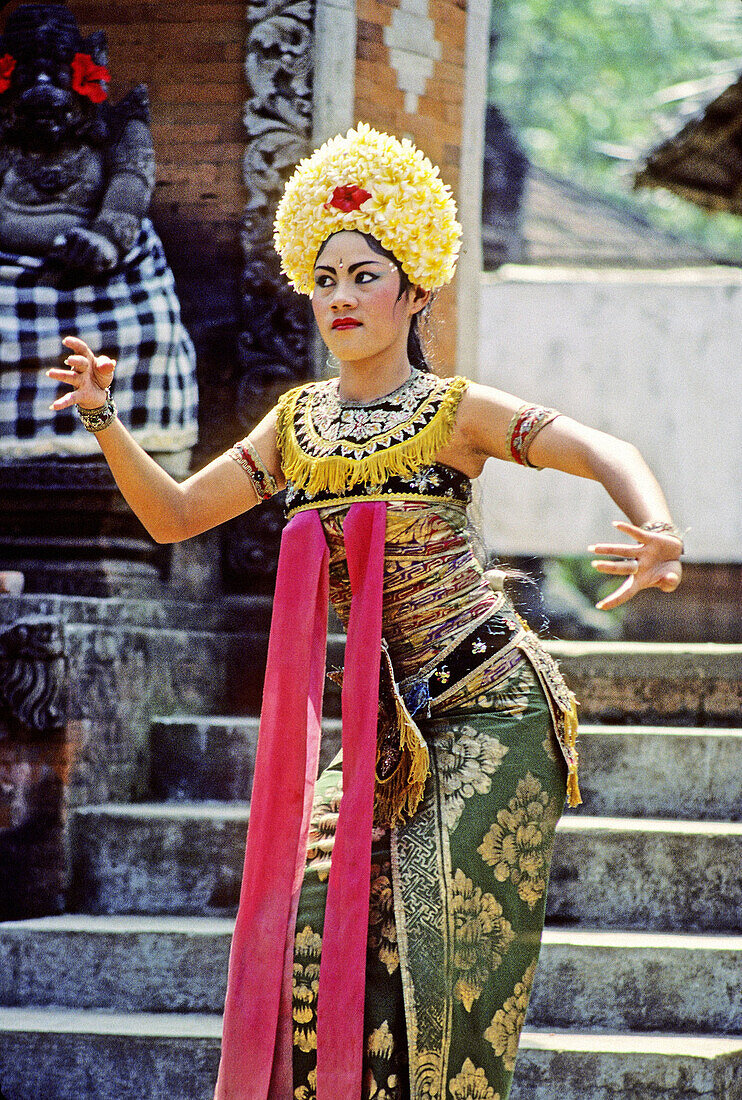 Fermale dancer. Barong performance in Batubulan. Bali island. Indonesia