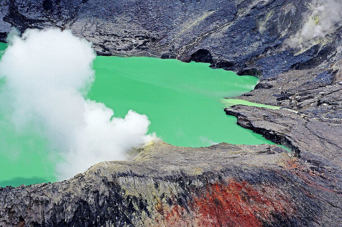 Crater lake, Poás Volcano. Volcán Poás National Park, Costa Rica