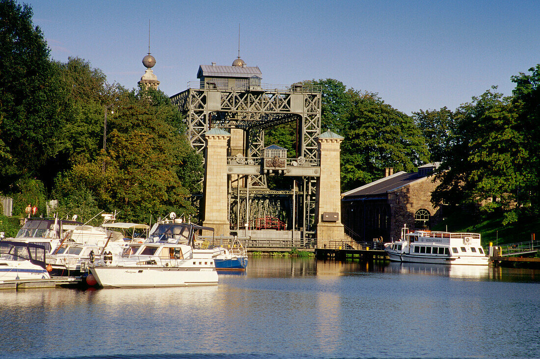 Ship canal lift, Henrichenburg, Waltrop, Ruhr, Ruhr Valley, Northrhine Westphalia, Germany