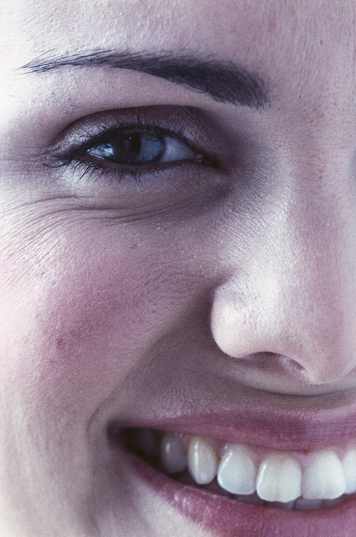 up, Close-up, Color, Colour, Contemporary, Face, Faces, Female, Grin, Grinning, Half, Halves, Happine