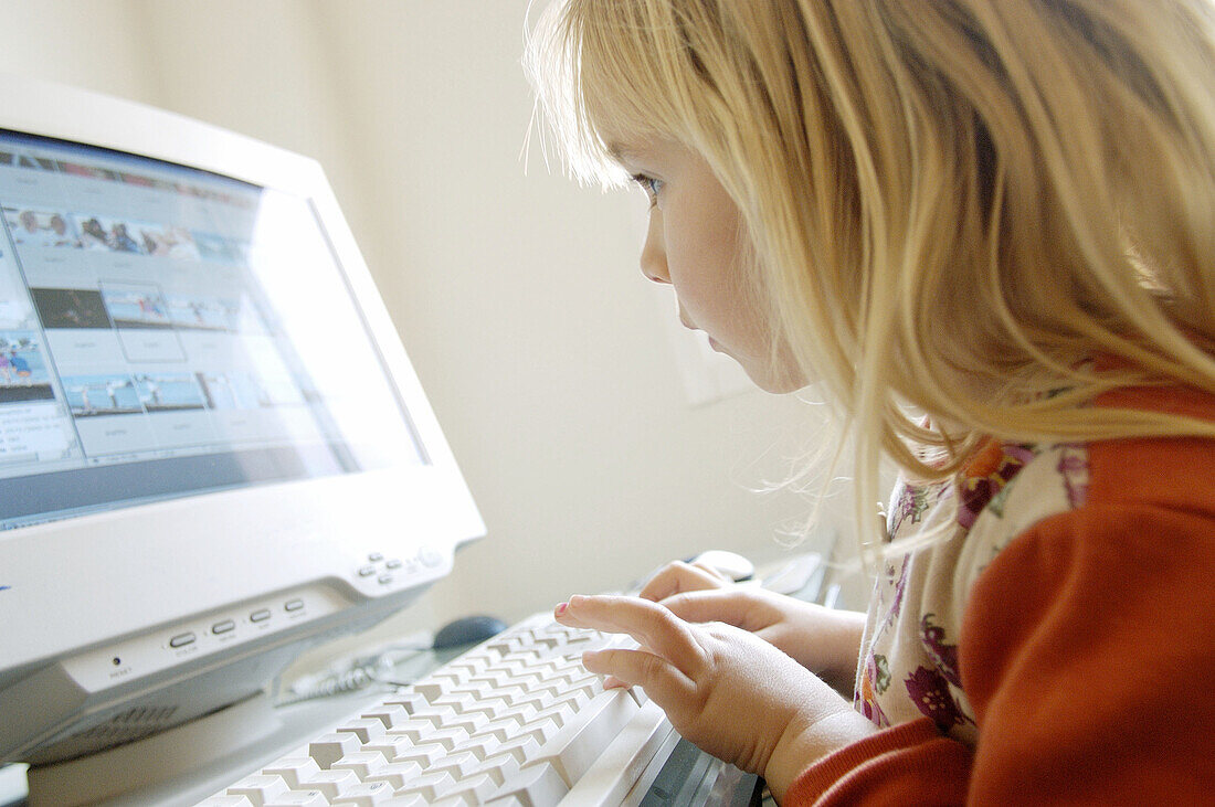 ren, Computer, Computers, Contemporary, Education, Fair-haired, Female, Focus, Focused, Girl, Girls, Horizontal, Human, Indoor, Indoors, Infant, Infants, Interior, Keyboard, Keyboards, Learn, Learning
