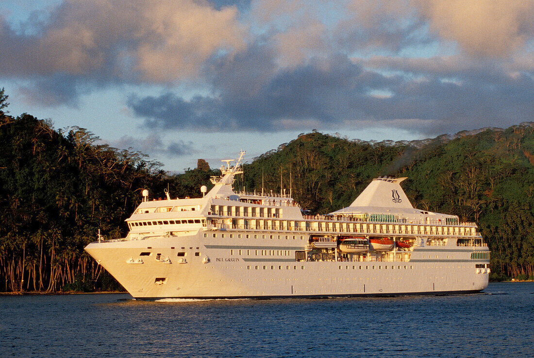 MS Paul Gauguin cruising in the Marquesas