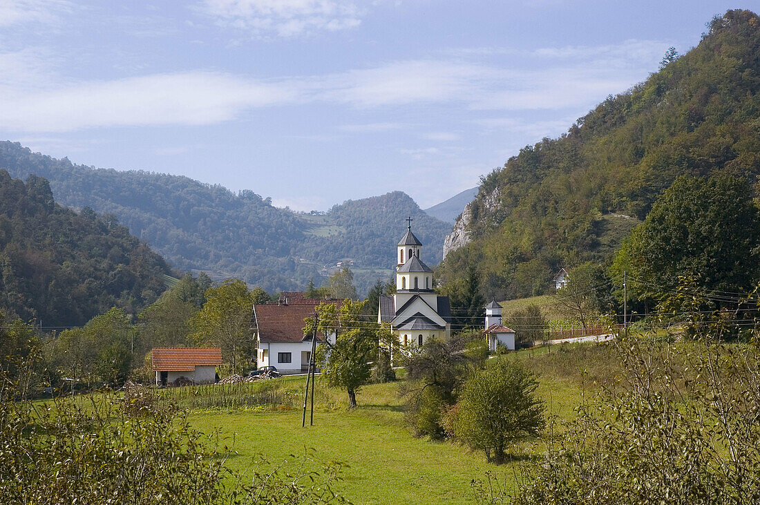 Bosnia-hercegovina (Rep Srpska). Nova Kasaba, church