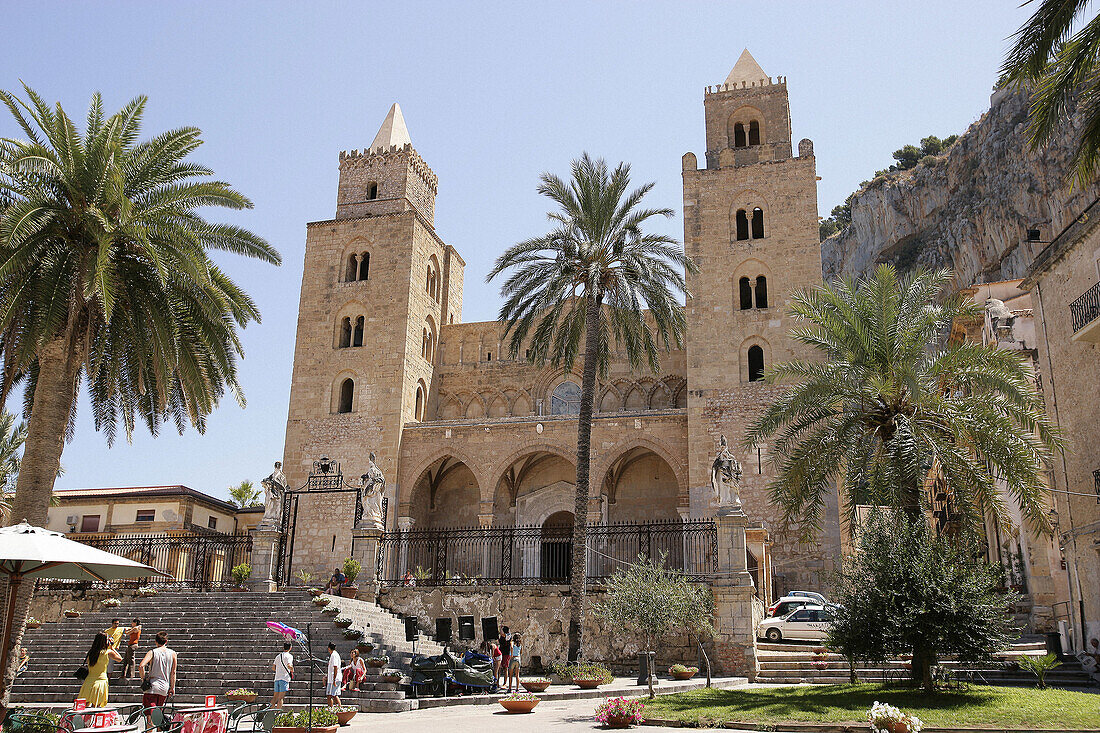 Cefalú duomo, Basilica Cattedrale, Siglo XII. Sicily. Italy.