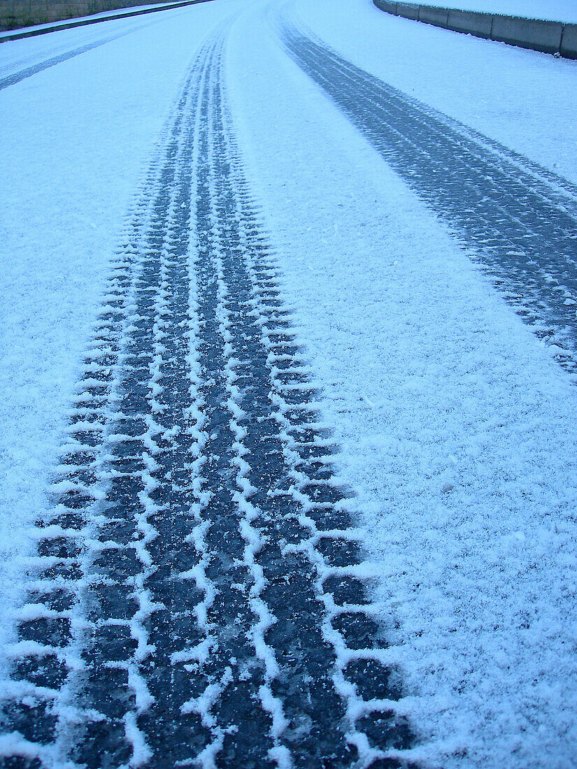 Tyre tracks in the snow, close-up