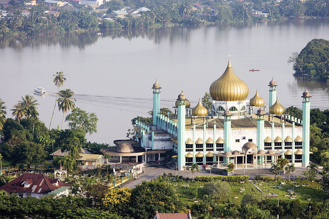 Mosque, overview on the city from top of Merdeka Hotel, Kuching. Sarawak, Borneo. Malaysia