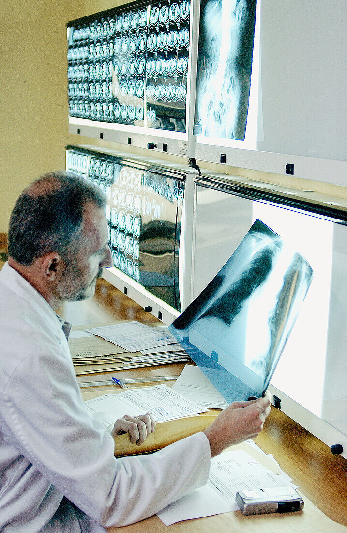 Medizinische Bildgebung für die Diagnose im Krankenhaus