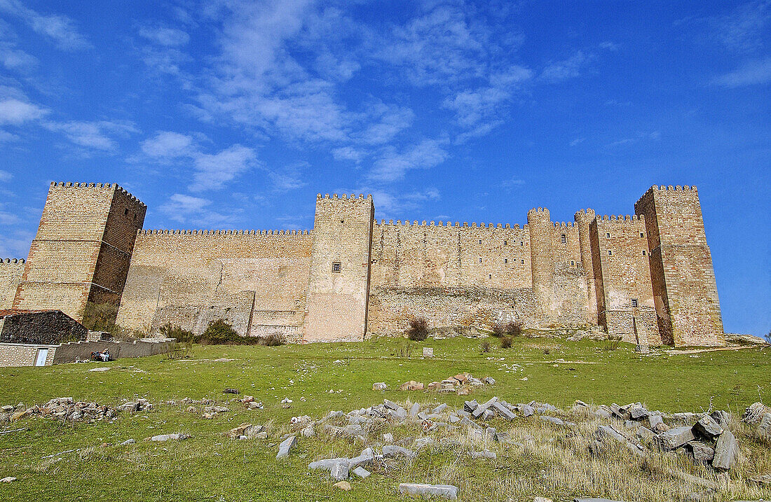 Castle (now a state-run hotel), old Arab alcazaba. Sigüenza. Guadalajara province, Spain