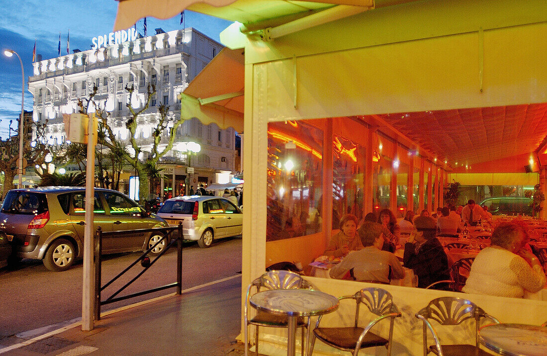 Boulevard de La Croisette. Cannes, Côte d Azur. Frankreich