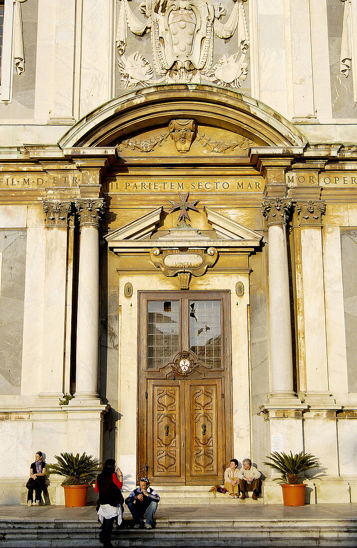 Kirche Santo Stefano dei Cavalieri auf der Piazza dei Cavalieri. Pisa. Italien