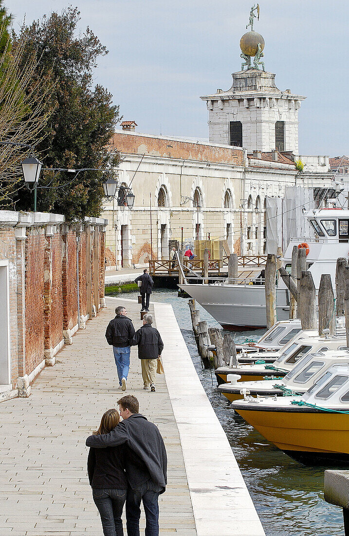 Fondamenta delle Zattere. Canal della Giudecca. Venedig. Italien