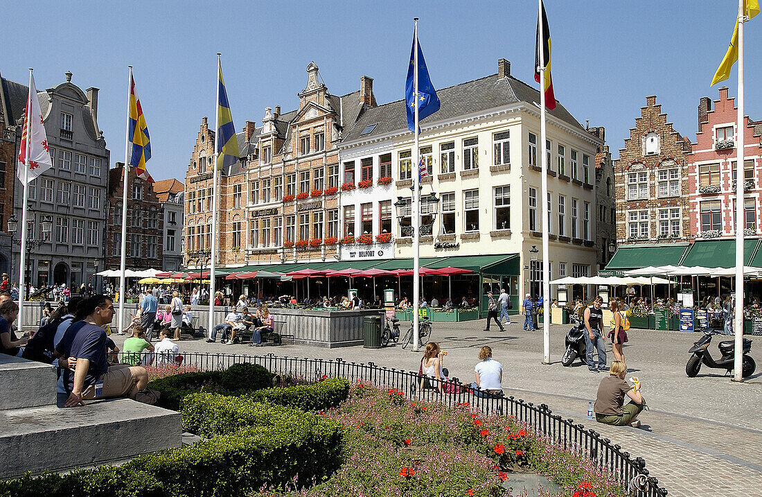 Markt (Market Square). Brugge. Flanders, Belgium