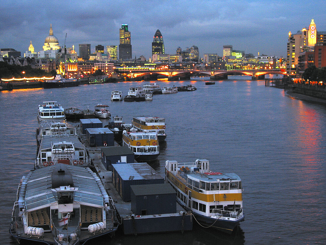 City of London, Blackfriars Bridge and River Thames. London, Great Britain. UK.
