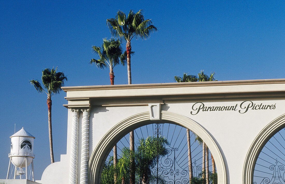 The Paramount cinema studios on Wilshire Boulevard, Los Angeles. California, USA