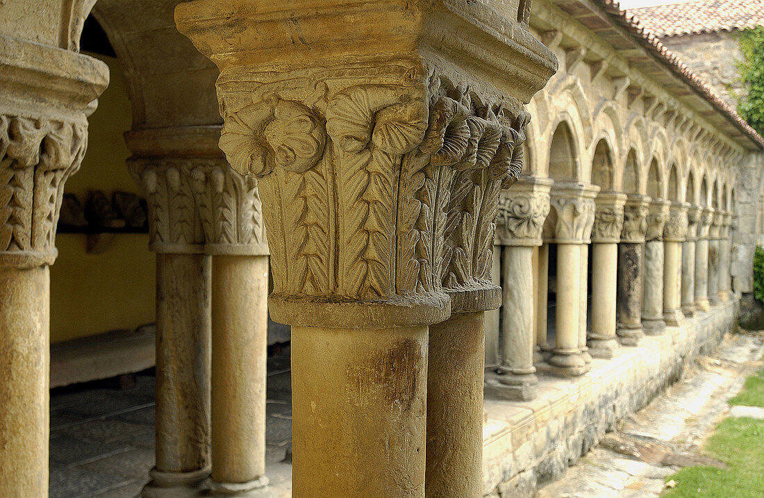 Capitals at cloister of Romanesque collegiate church. Santillana del Mar. Cantabria, Spain