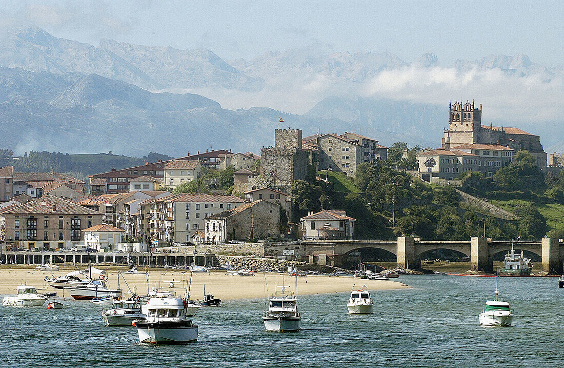 Ría de San Vicente. Picos de Europa. San Vicente de la Barquera. Cantabria