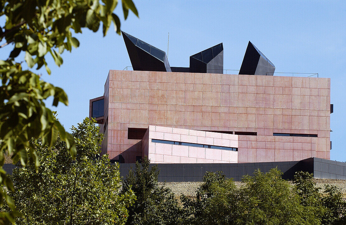 Museo Oteiza (Bauwerk des Architekten Sáenz de Oiza). In der Nähe von Pamplona. Navarra. Spanien