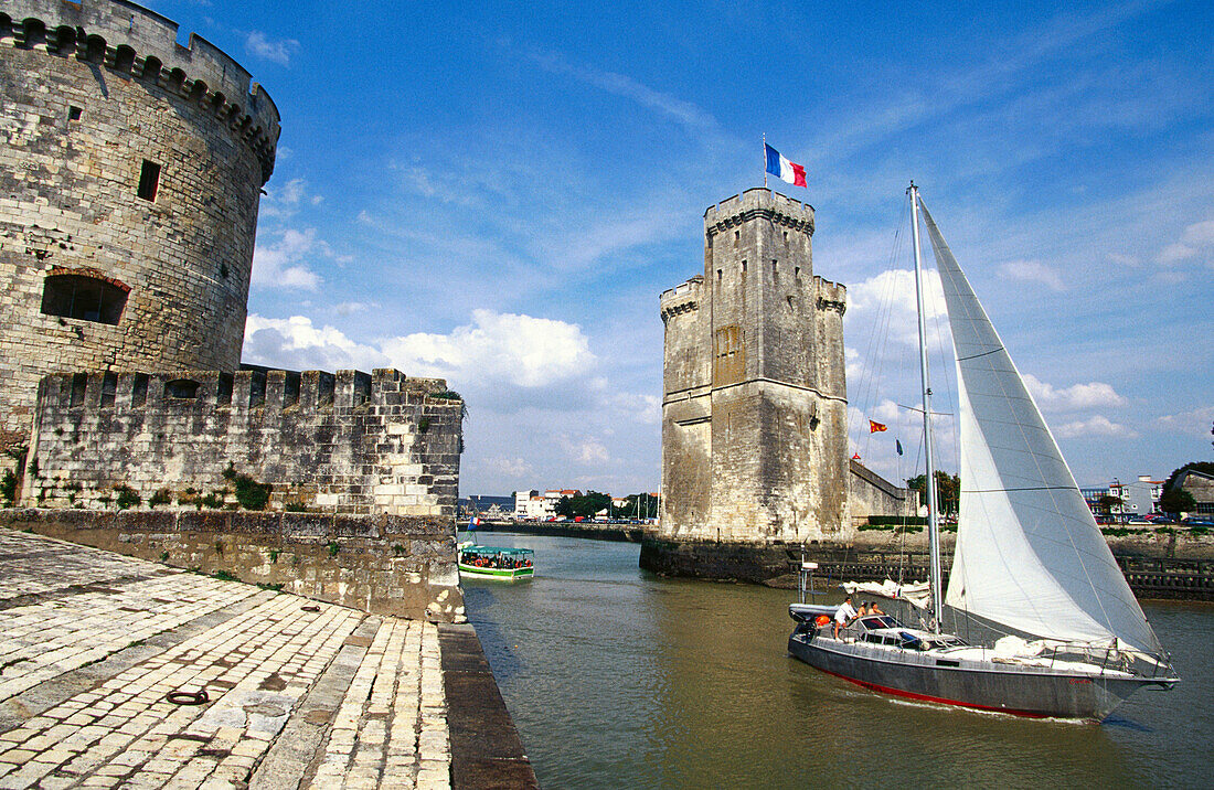 Saint-Nicolas und De la Chaîne Türme. La Rochelle. Frankreich