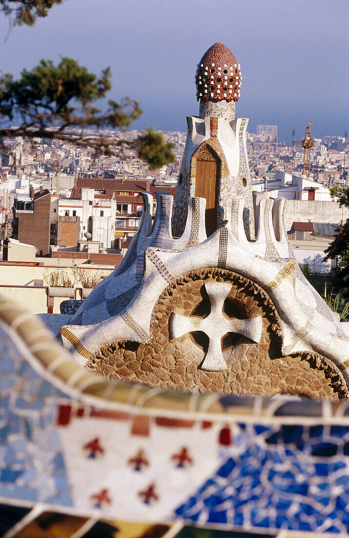 Bank. Güell-Park. Barcelona. Katalonien. Spanien